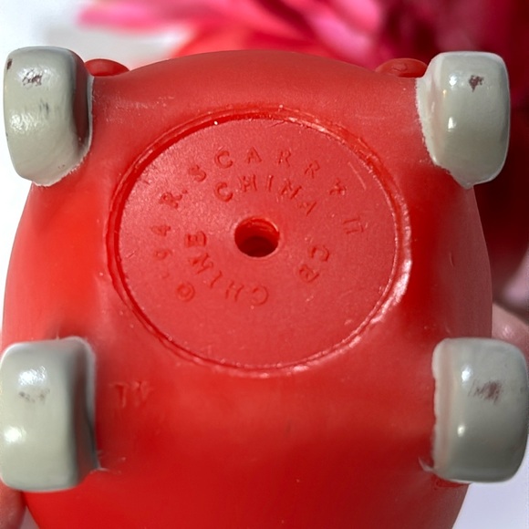 The Busy World of Richard Scarry Lowly Worm Apple Car 1994 Vintage McDonalds - Picture 9 of 12